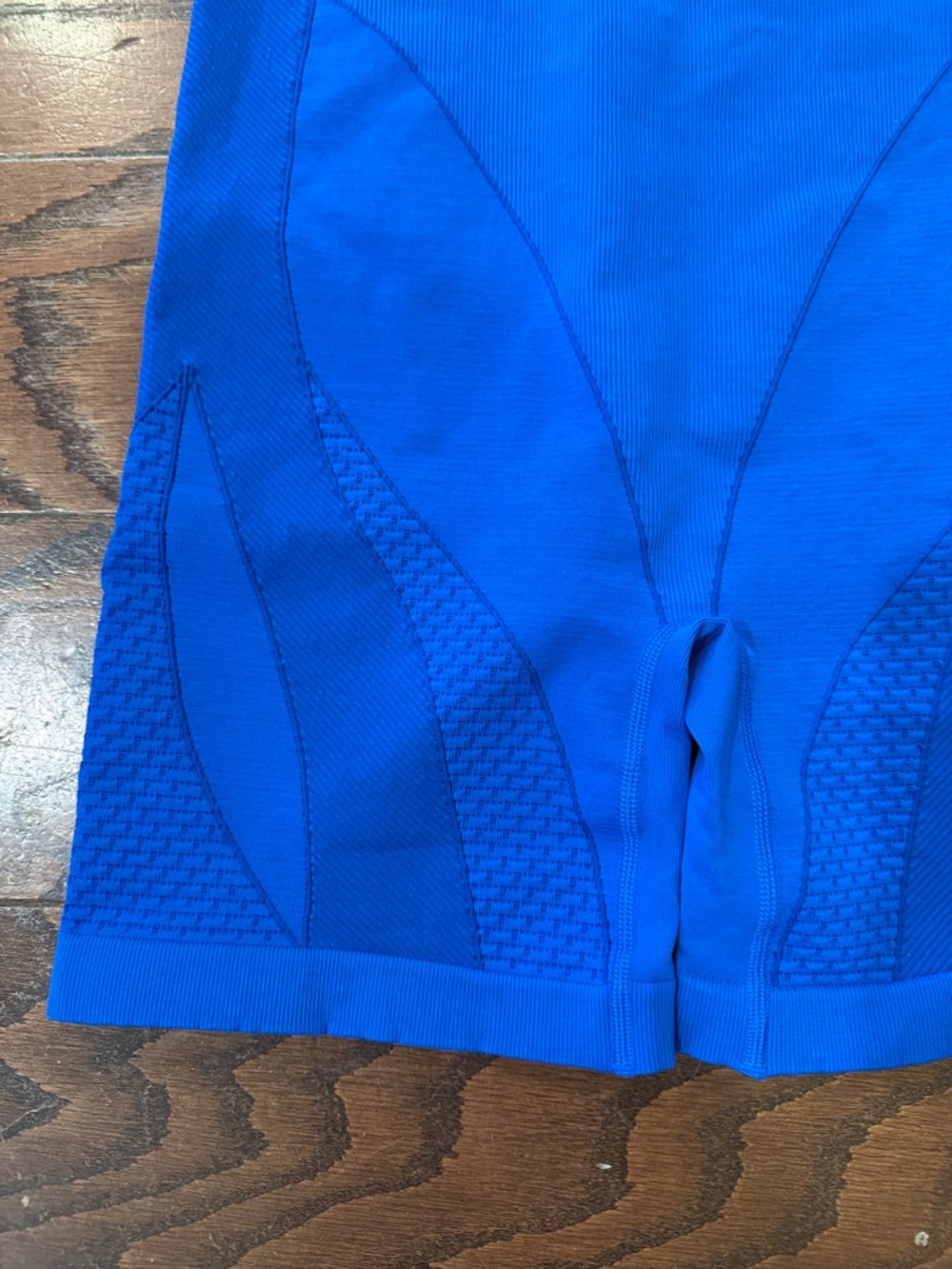 Adidas x Ivy Park NWT blue bike shorts, medium - Picture 3 of 7